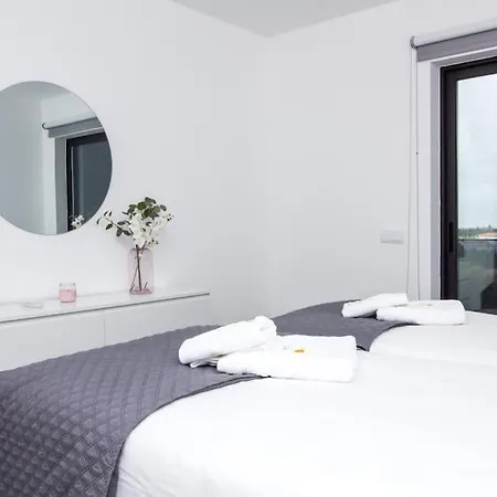 Villa Mamma Mia House - Sea View & Pool And Garden & Bbq Silves
